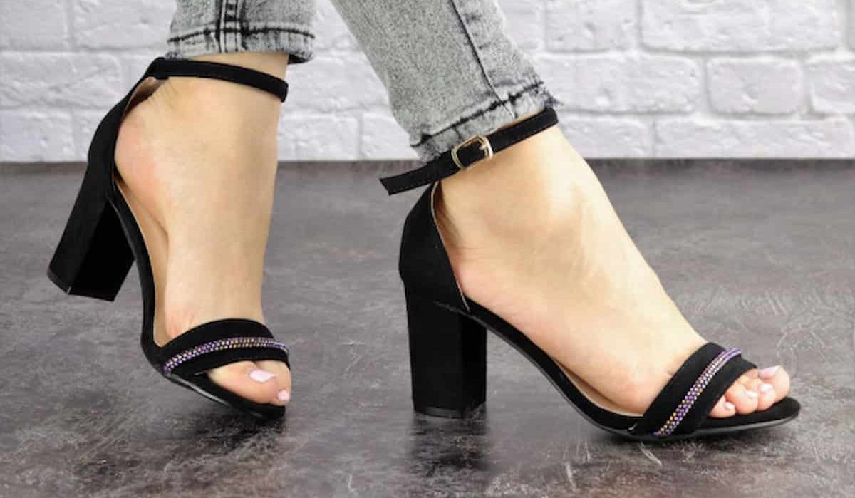  Buy And Price black sandals with small heel 