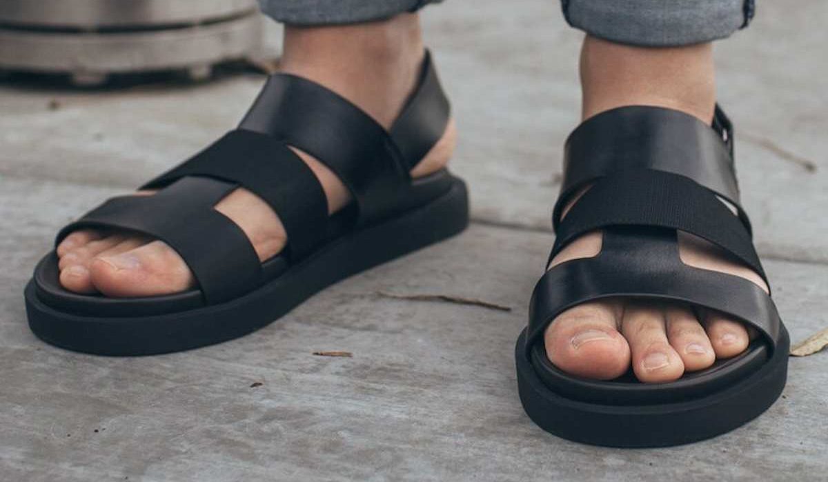  Best leather sandals for men and women + Best Buy Price 