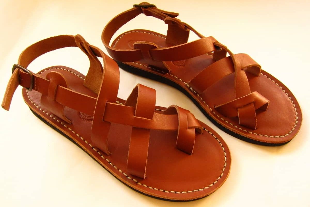  Introduction of running leather sandals + Best buy price 