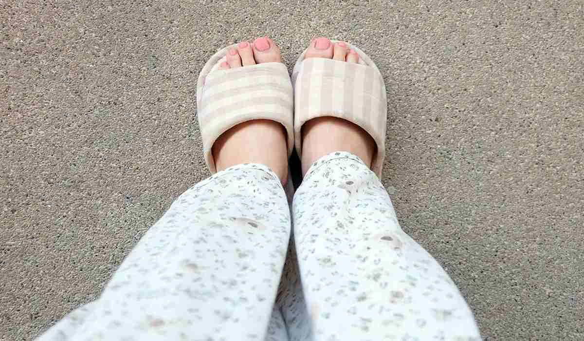  Buy And Price Best indoor slippers for ladies 